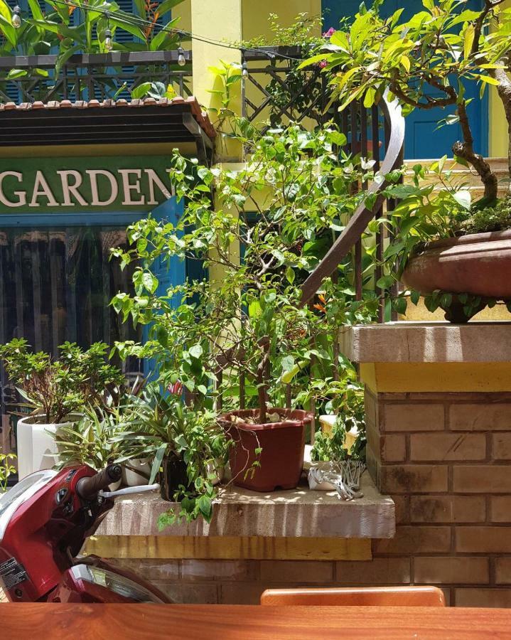 Alley Garden Homestay Ханой Экстерьер фото